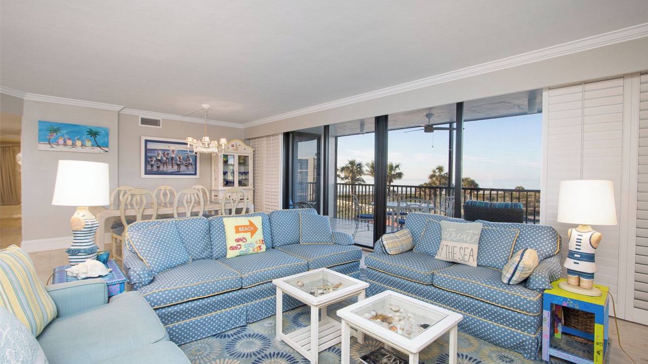 Photo of Livingroom in Beachview Country Club Estates