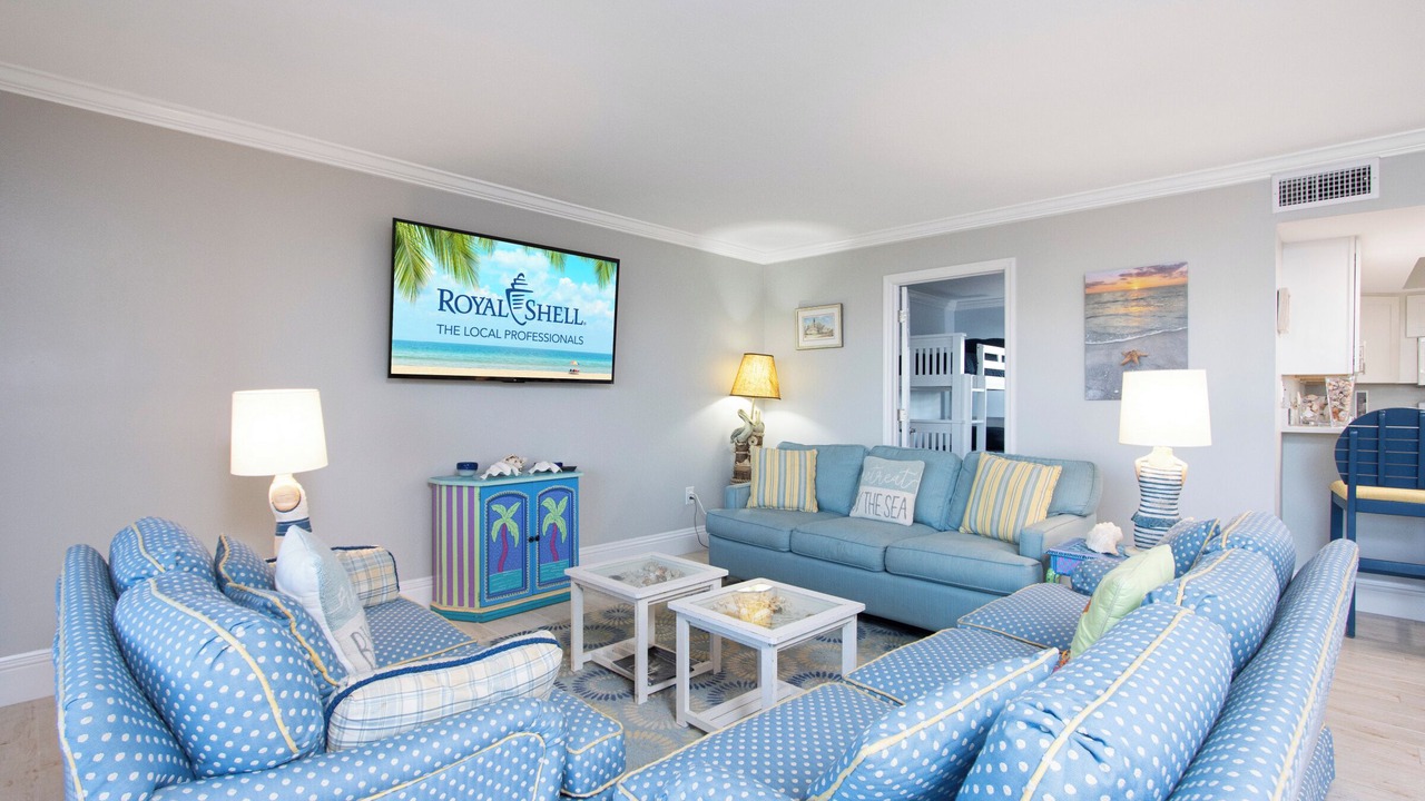 Photo of Livingroom in Beachview Country Club Estates