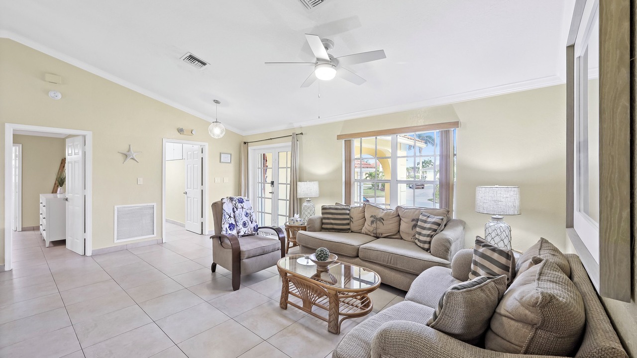 Photo of Livingroom in Marco Island