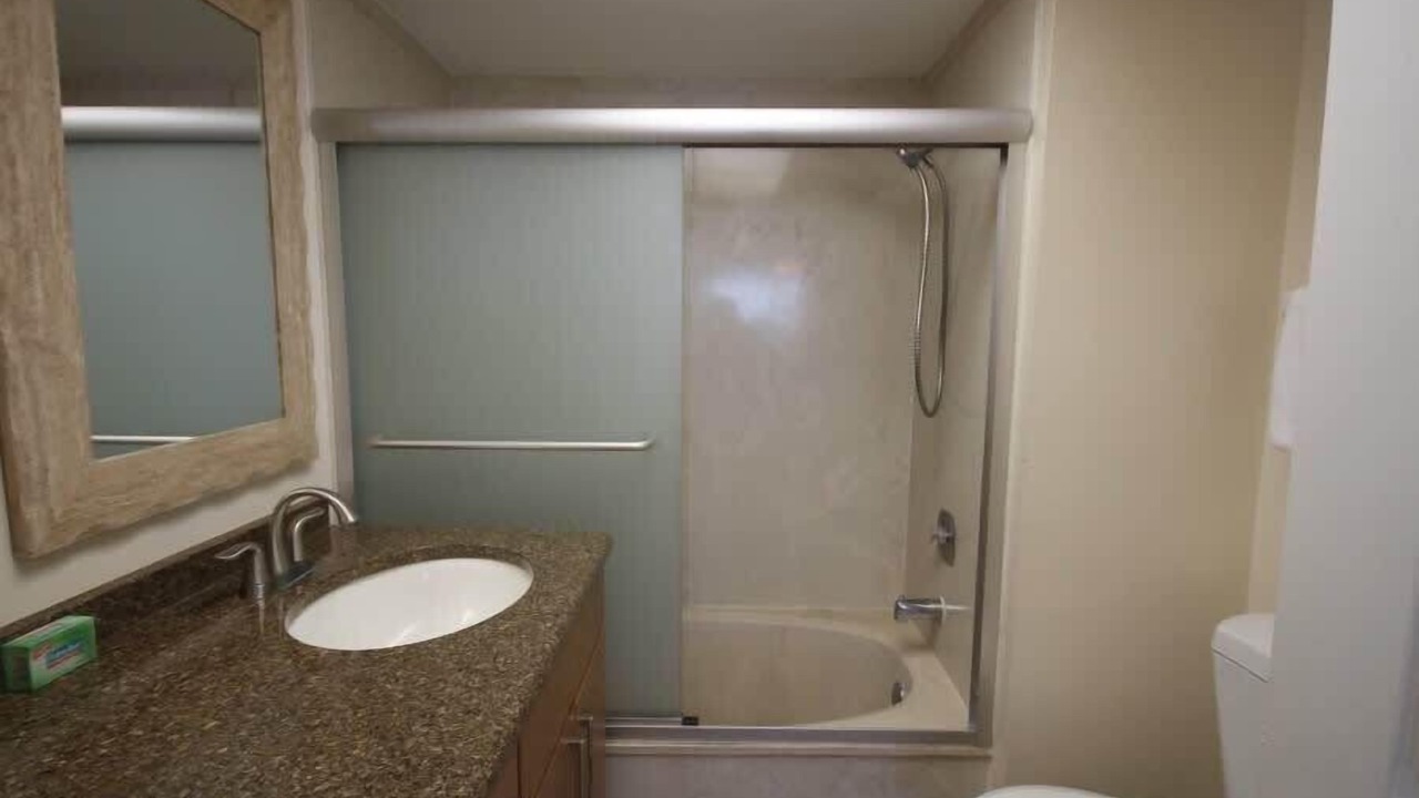 Photo of Bathroom in South Island