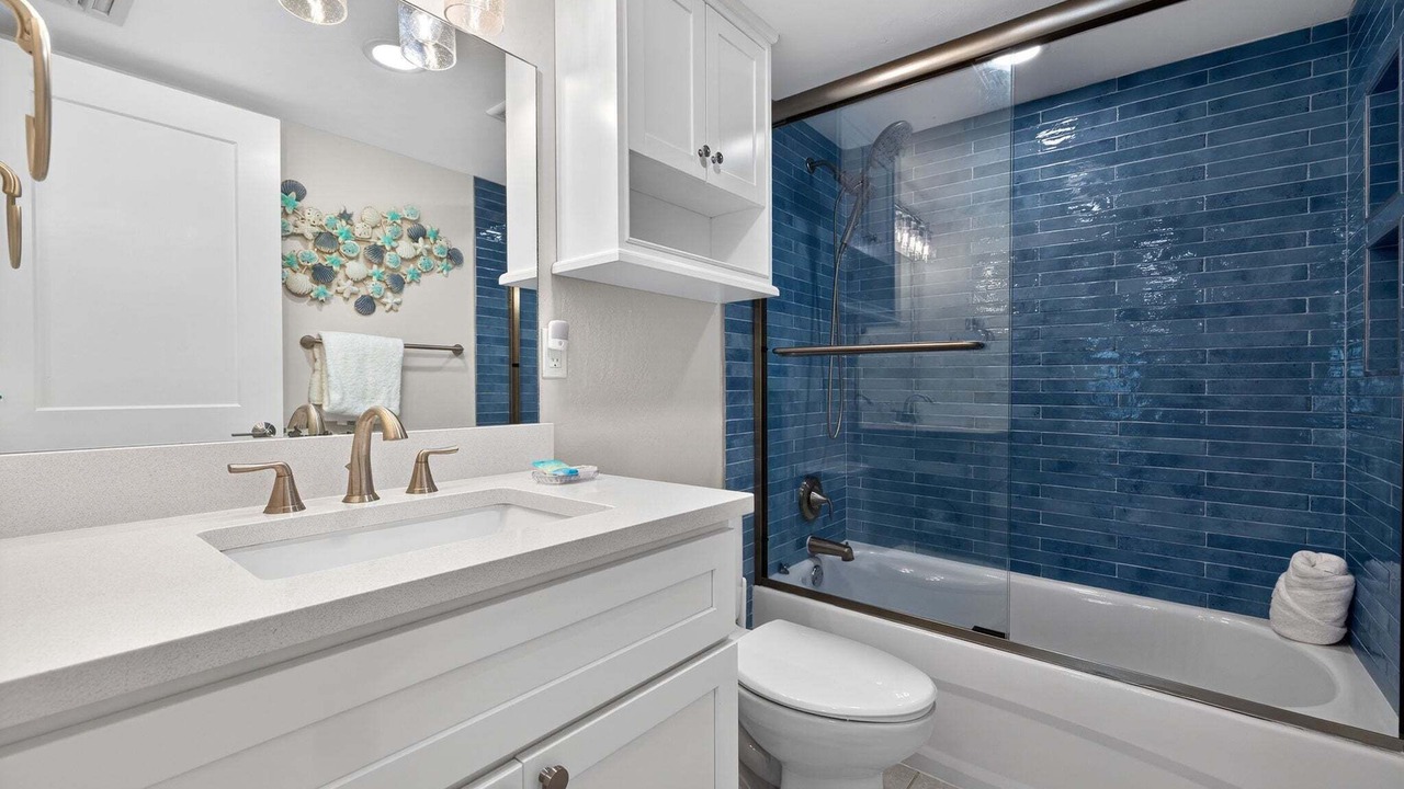 Photo of Bathroom in Murex Lakes