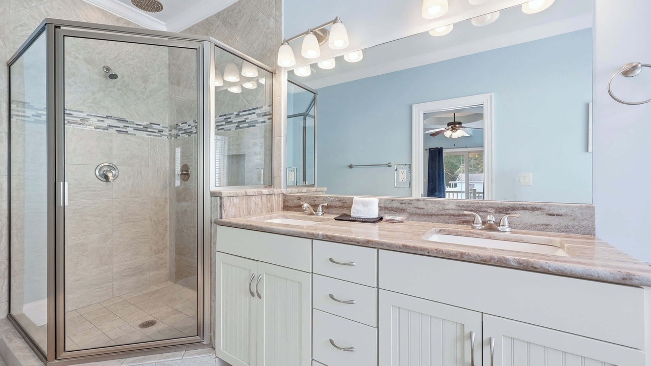Photo of Bathroom in Windy Hill