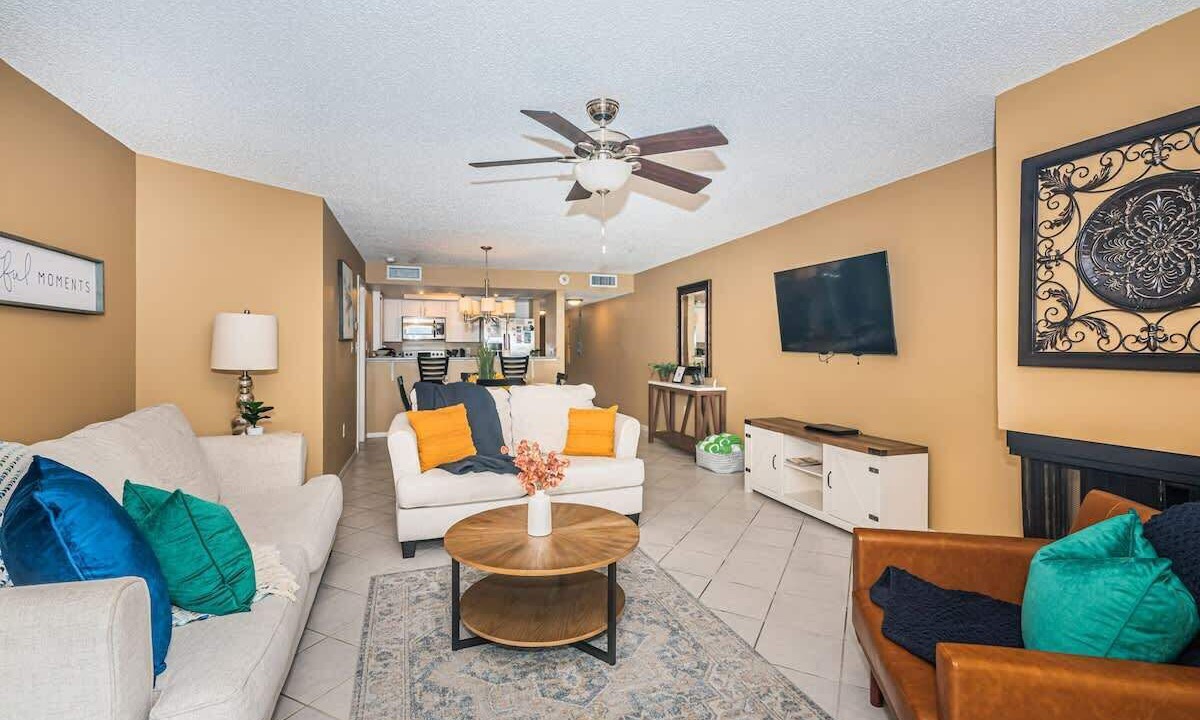 Photo of Livingroom in Clearwater Beach