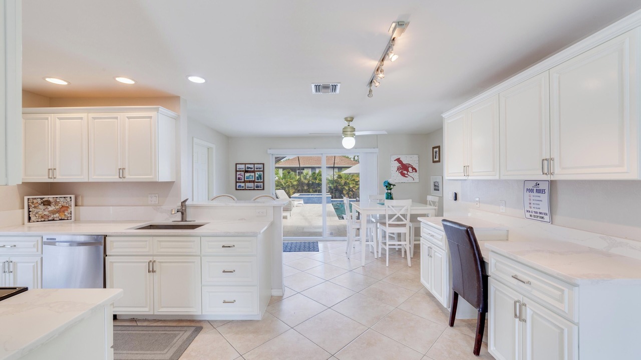 Photo of Kitchen in Naples Park