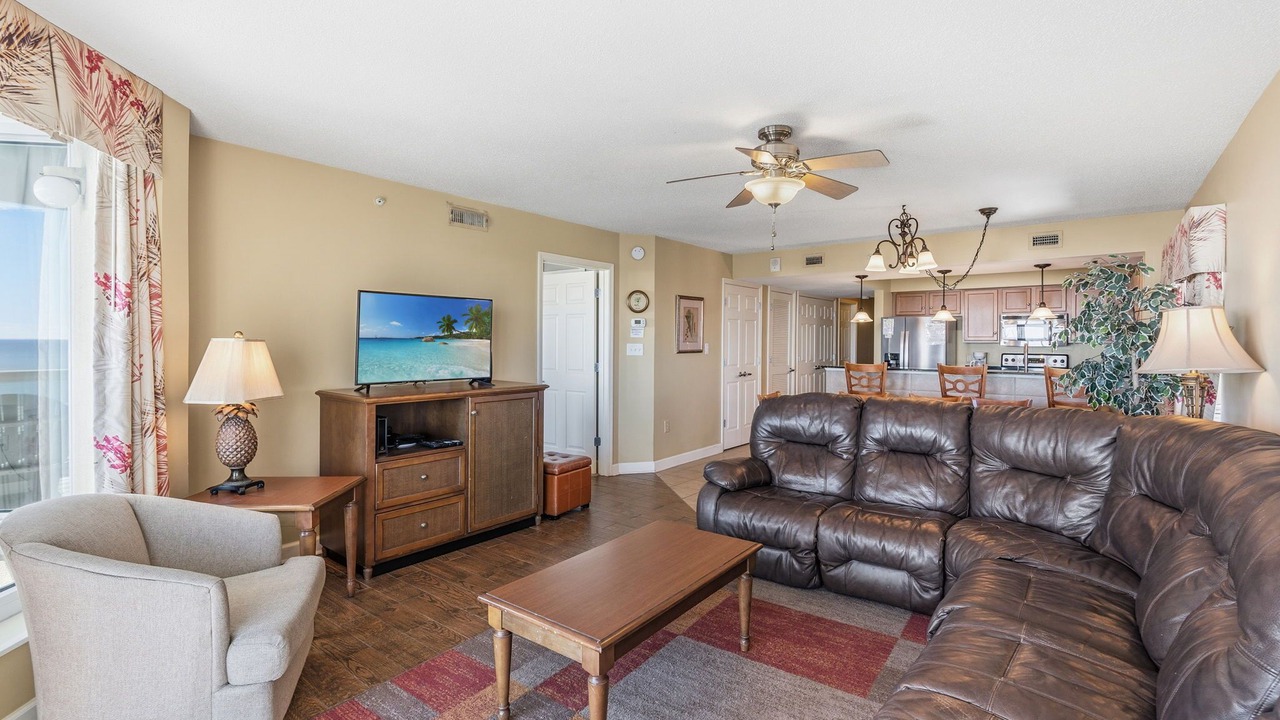Photo of Livingroom in Crescent Beach