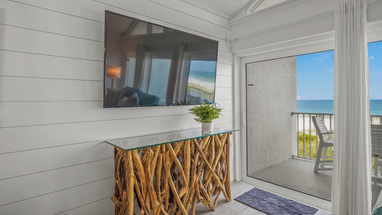 Photo of Bedroom in Holmes Beach