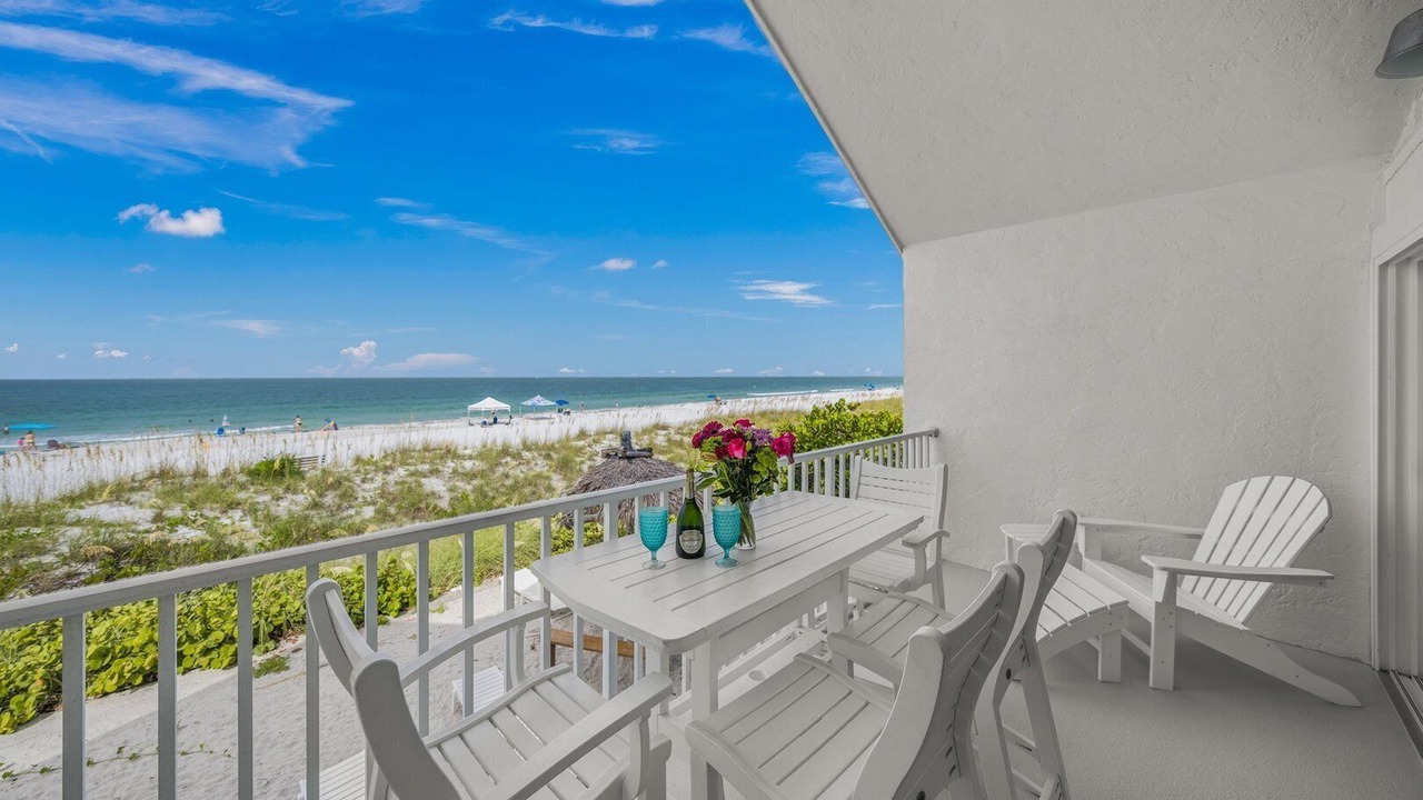 Photo of Patio Balcony in Holmes Beach