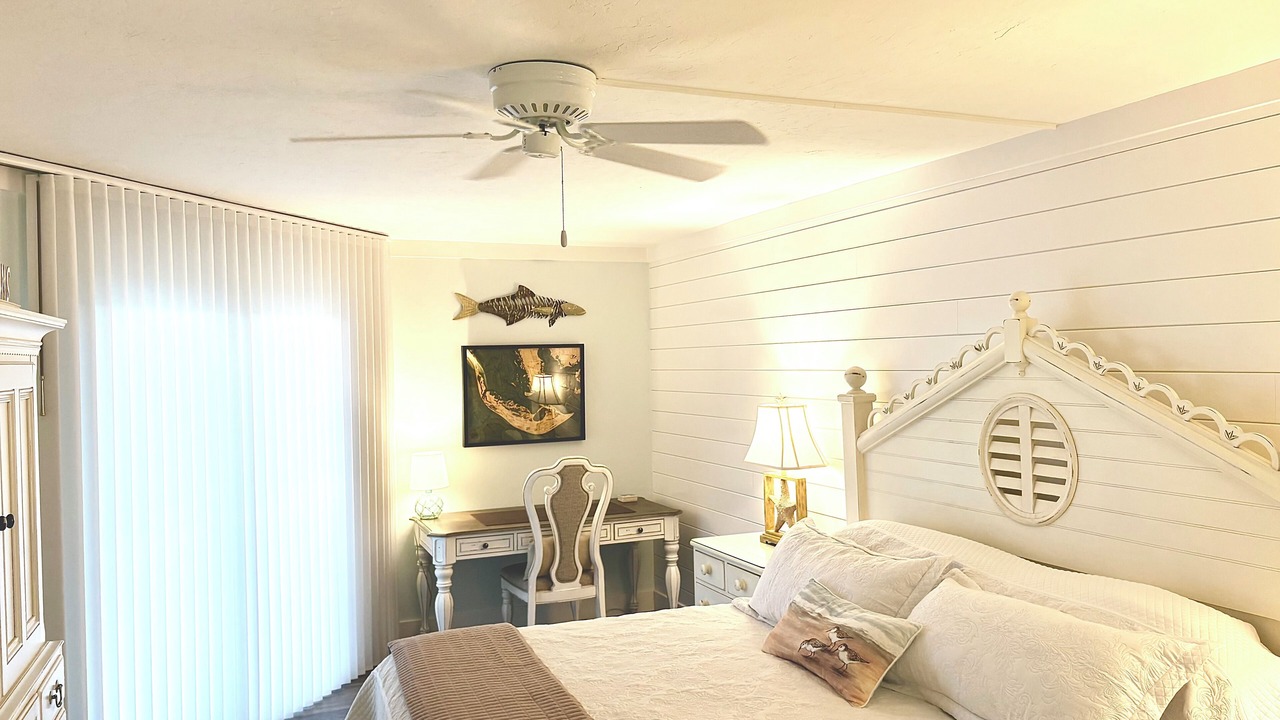 Photo of Bedroom in Sanibel