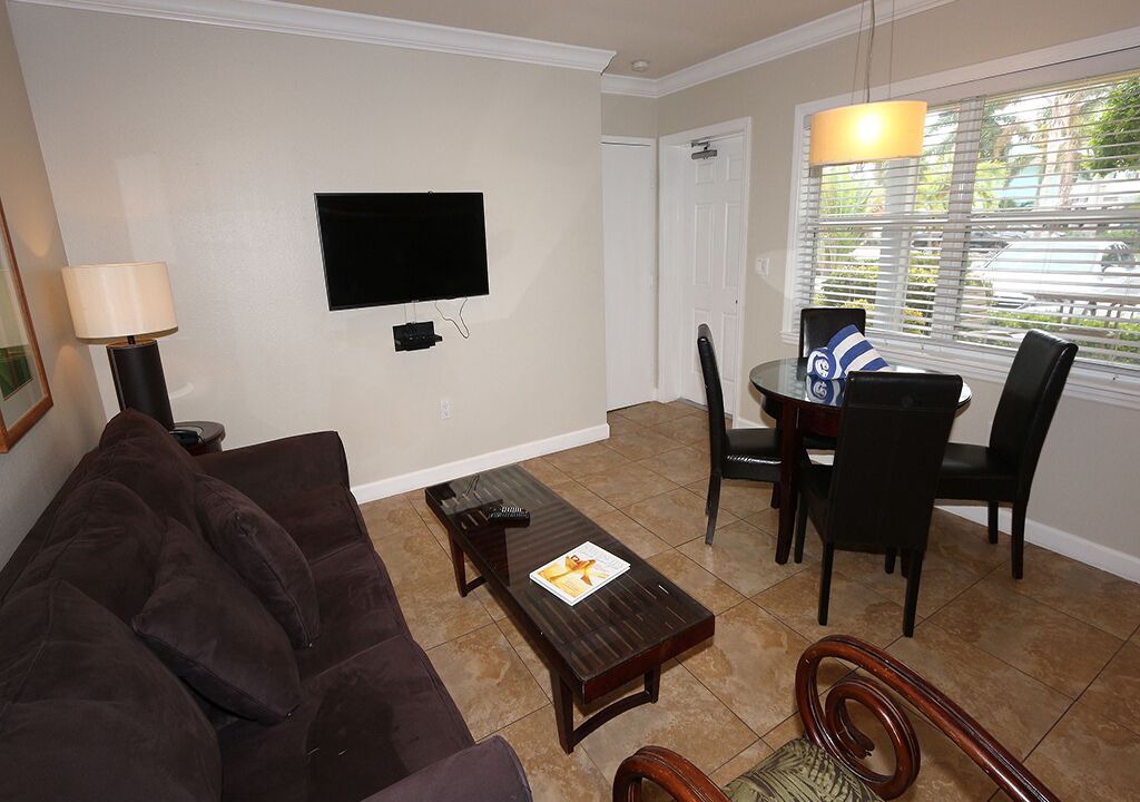 Photo of Livingroom in Bradenton Beach