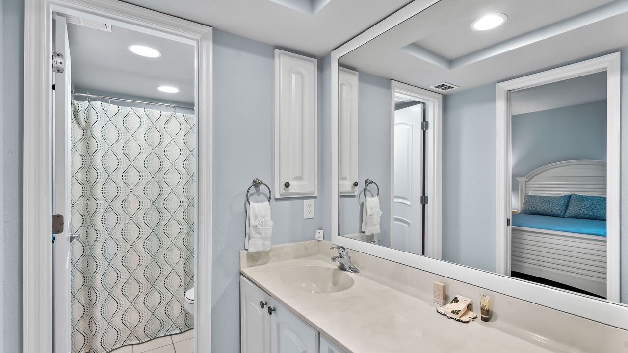 Photo of Bathroom in Palm Island