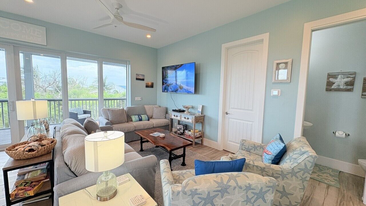 Photo of Livingroom in North Captiva