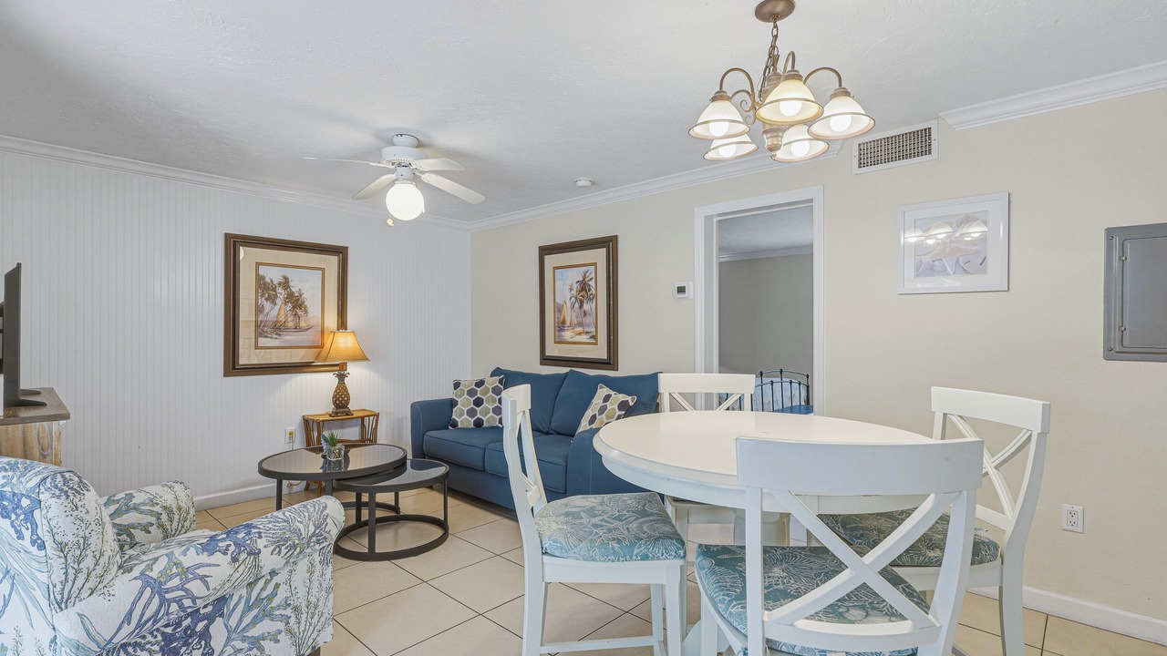 Photo of Livingroom in Whitney Beach