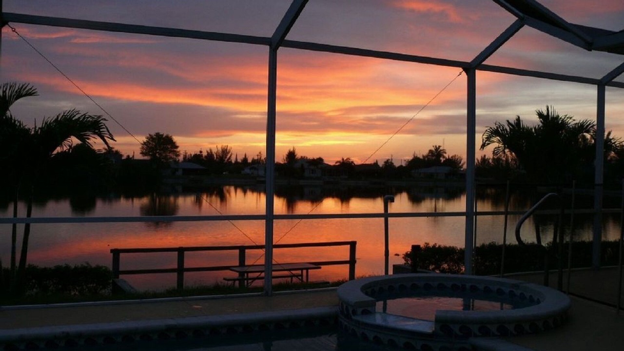 Photo of Outdoor in Pelican