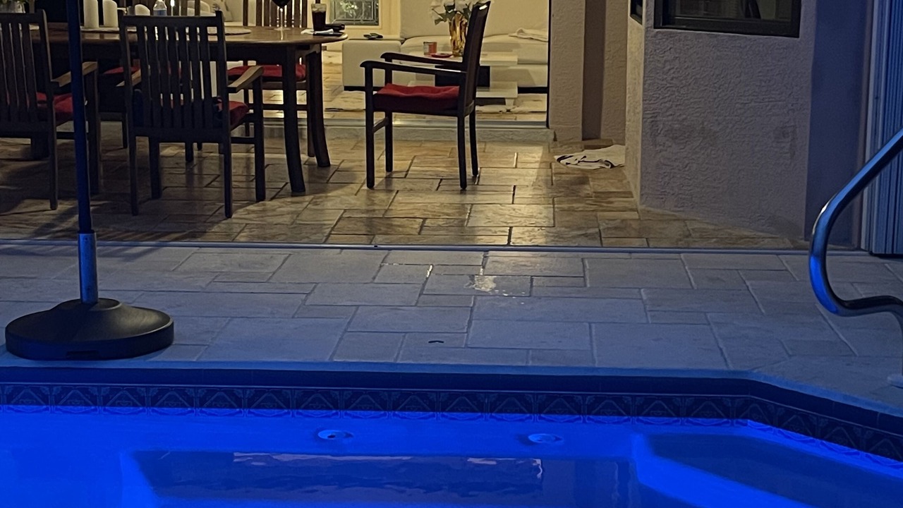 Photo of Outdoor in Pelican