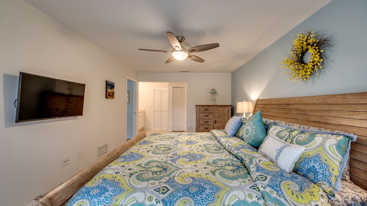 Photo of Bedroom in Caloosahatchee