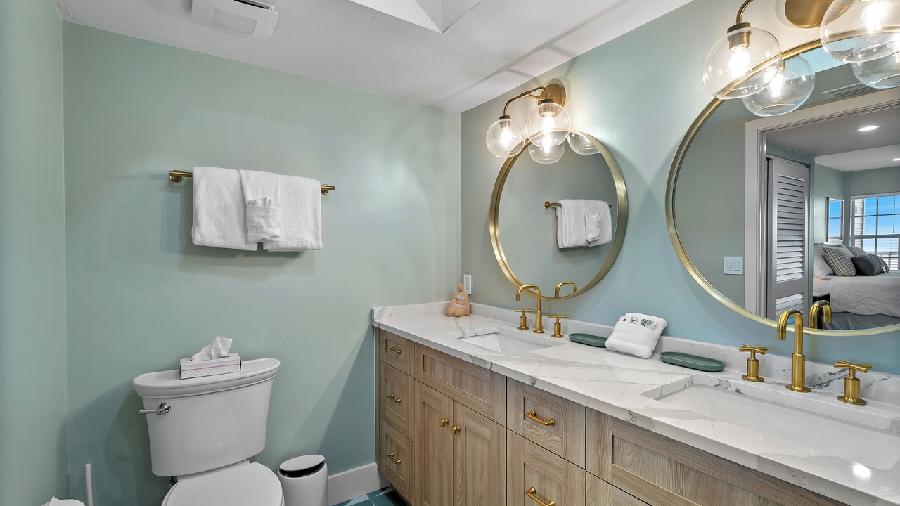 Photo of Bathroom in Cape Haze