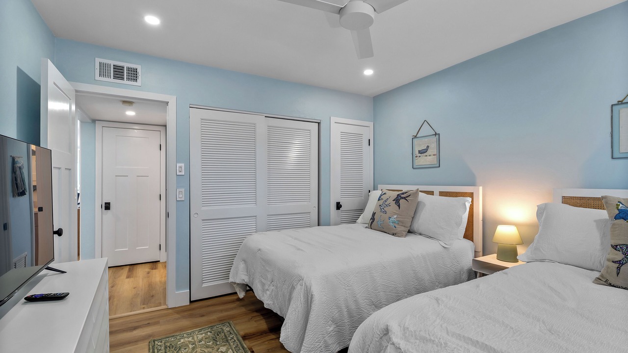 Photo of Bedroom in Cape Haze