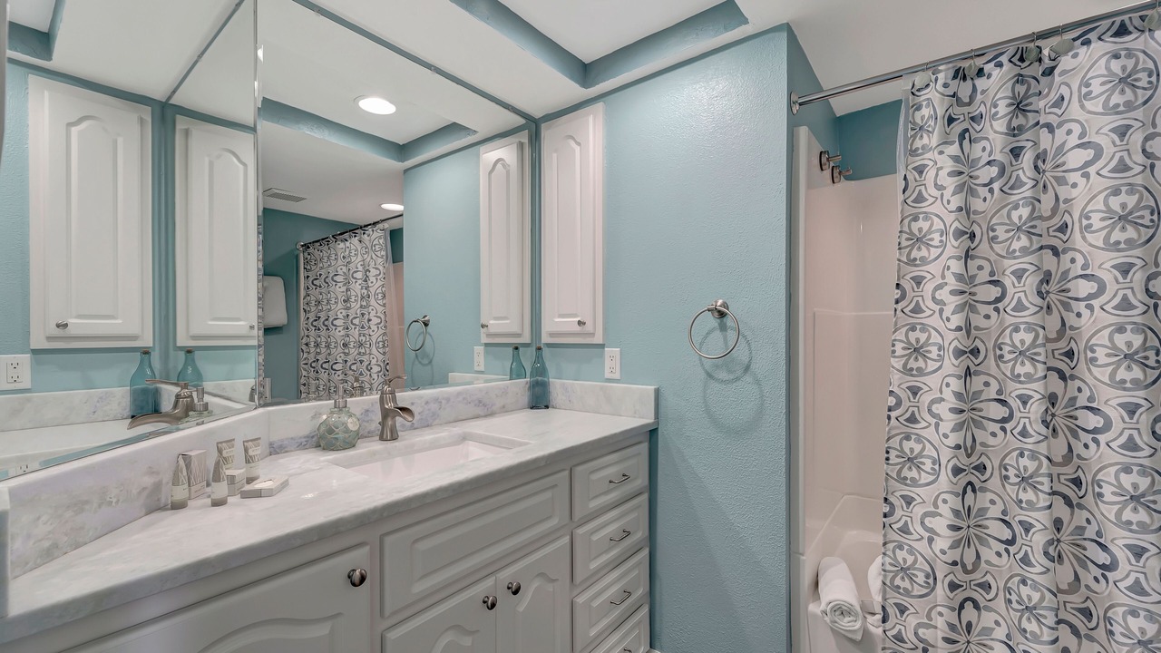 Photo of Bathroom in Palm Island