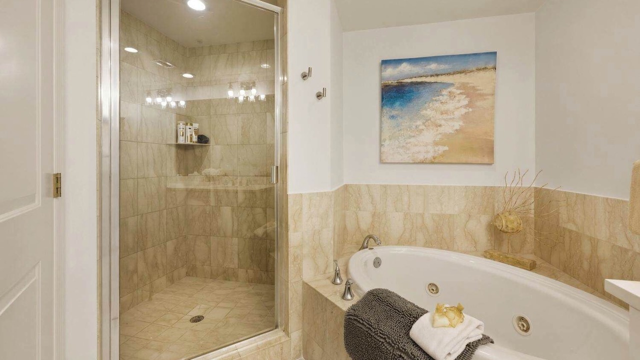 Photo of Bathroom in Royal Harbor