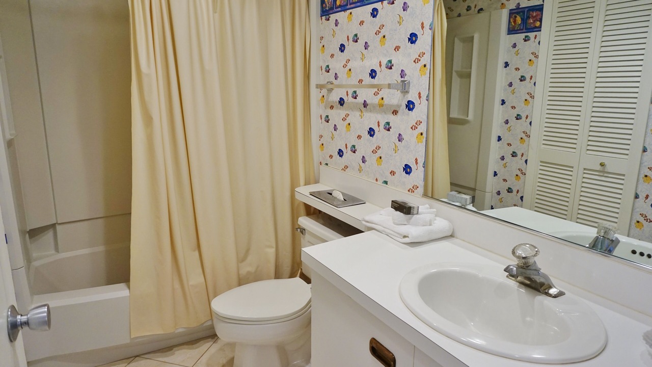 Photo of Bathroom in Palm Island