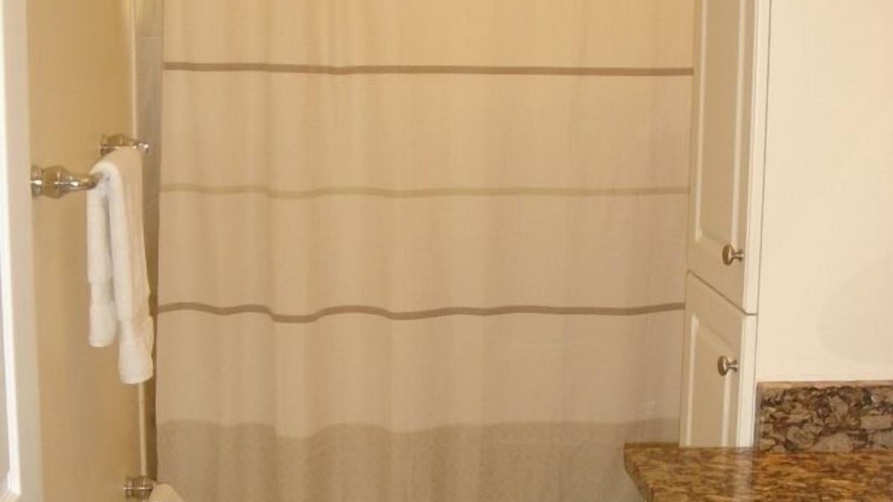 Photo of Bathroom in Naples Park