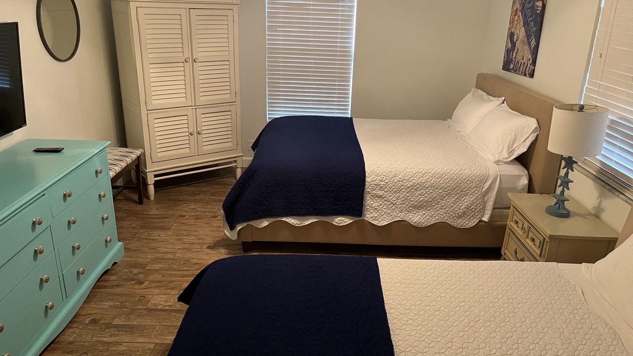 Photo of Bedroom in Oakes Estates