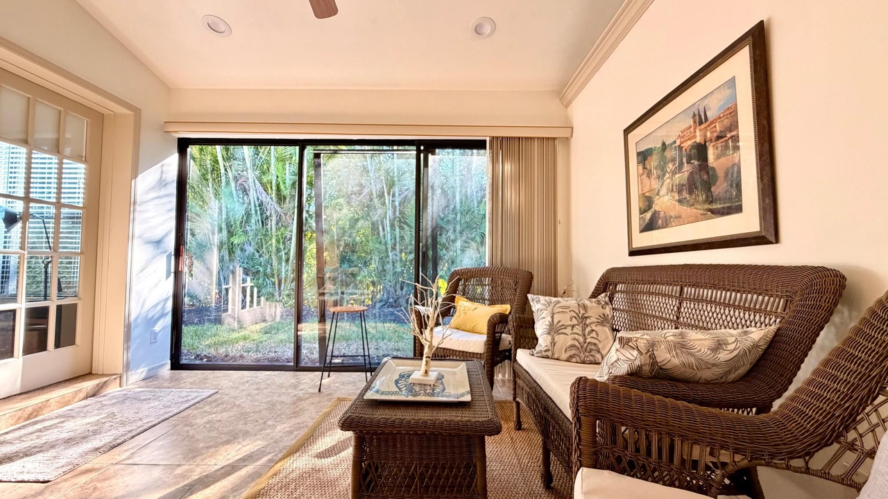 Photo of Livingroom in Bonita Springs