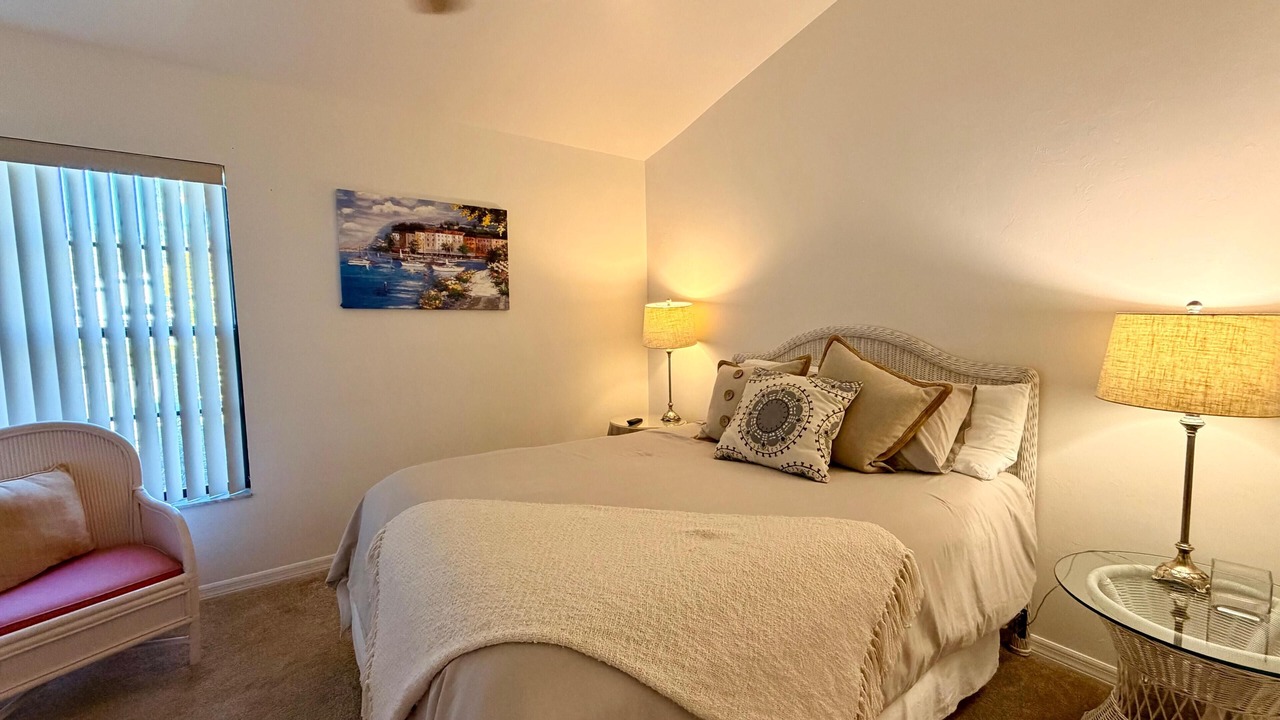 Photo of Bedroom in Bonita Springs