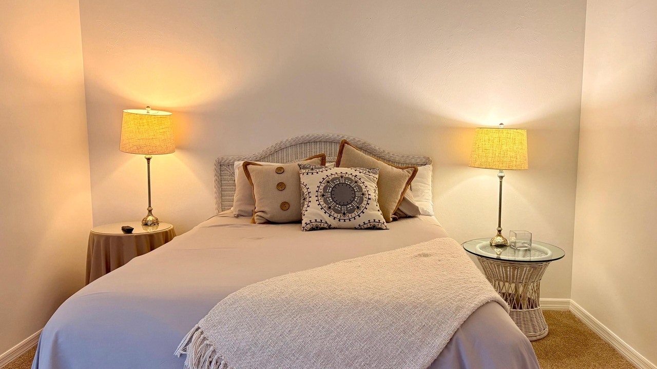 Photo of Bedroom in Bonita Springs