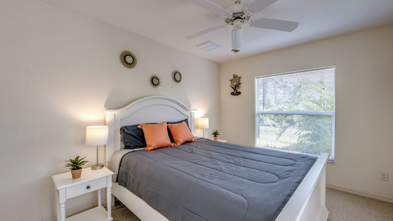Photo of Bedroom in Gulf Cove