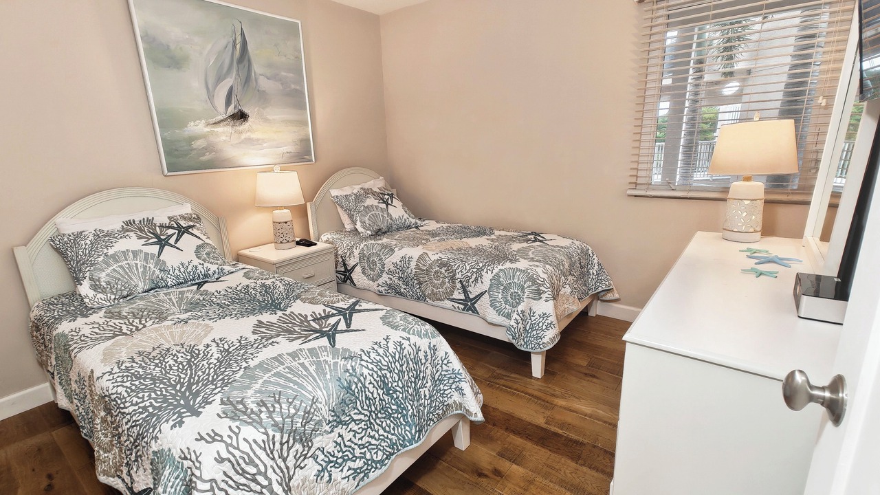 Photo of Bedroom in Longboat Key
