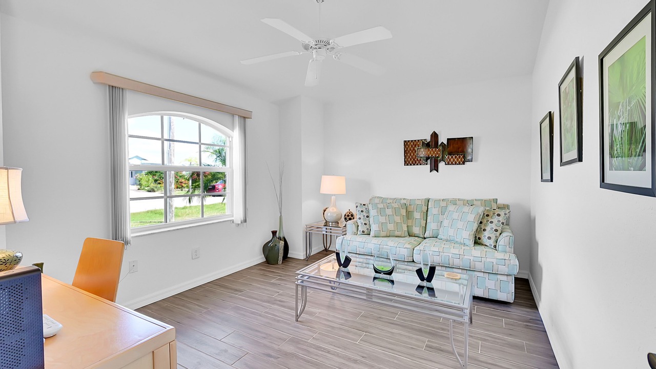 Photo of Livingroom in Pine Valley