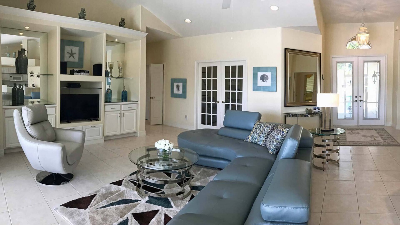 Photo of Livingroom in Cape Coral