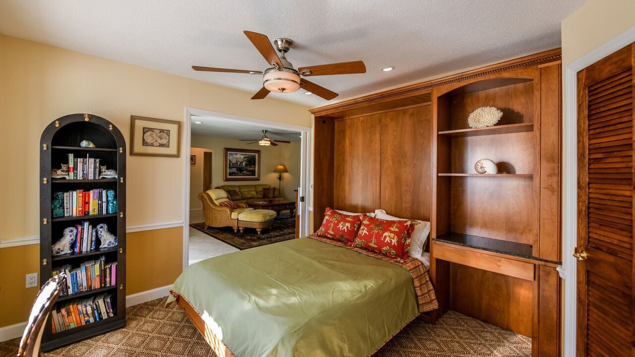 Photo of Bedroom in Longboat Key