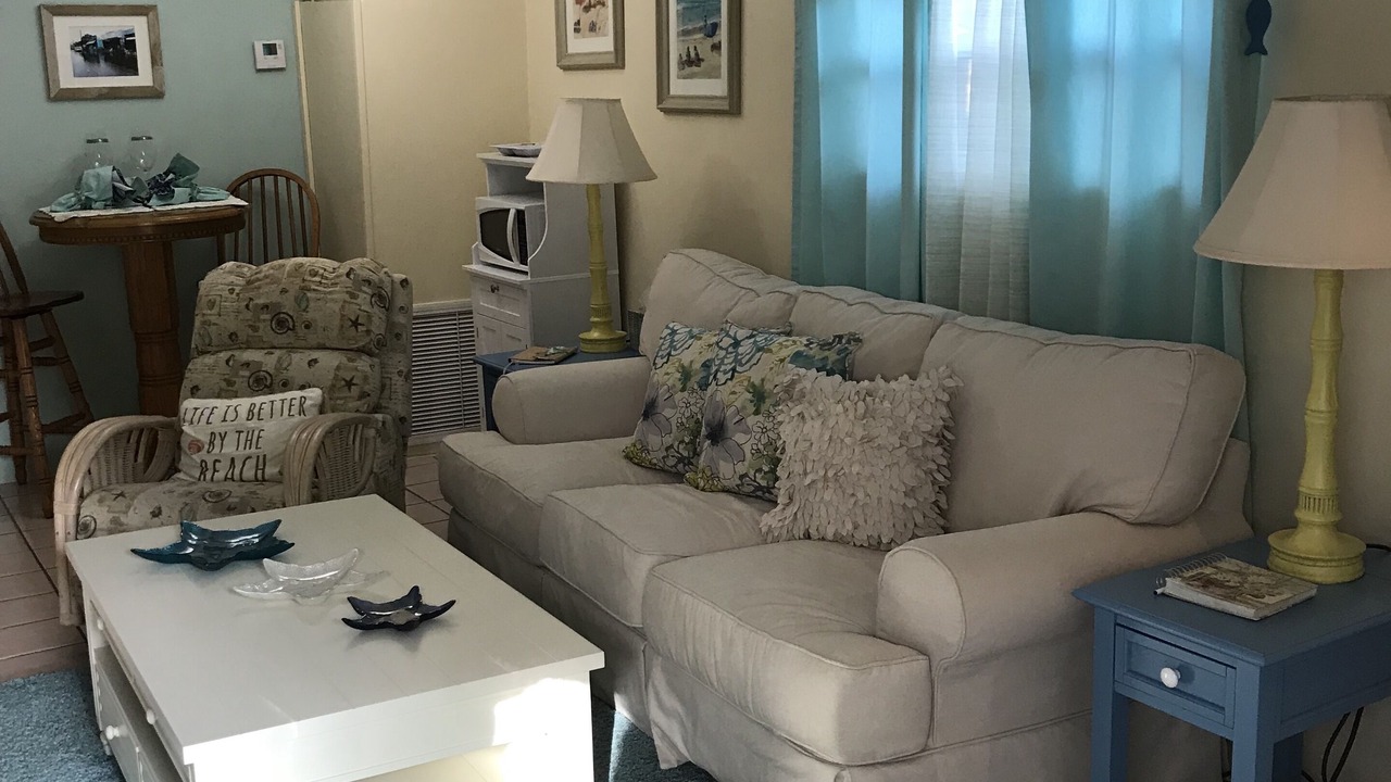 Photo of Livingroom in Bayview