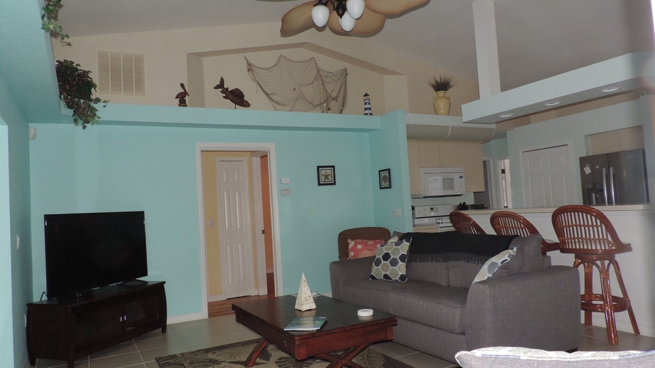 Photo of Livingroom in Rotonda Lakes