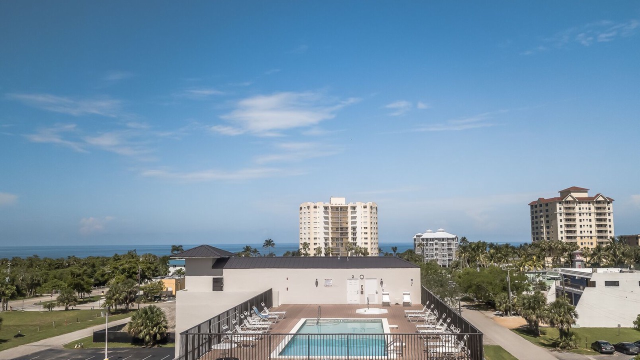 Photo of Outdoor in Vanderbilt Beach