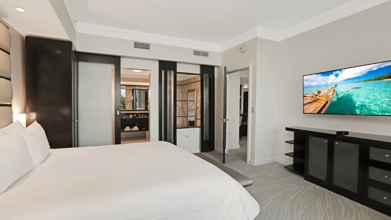 Photo of Bedroom in Mid Beach
