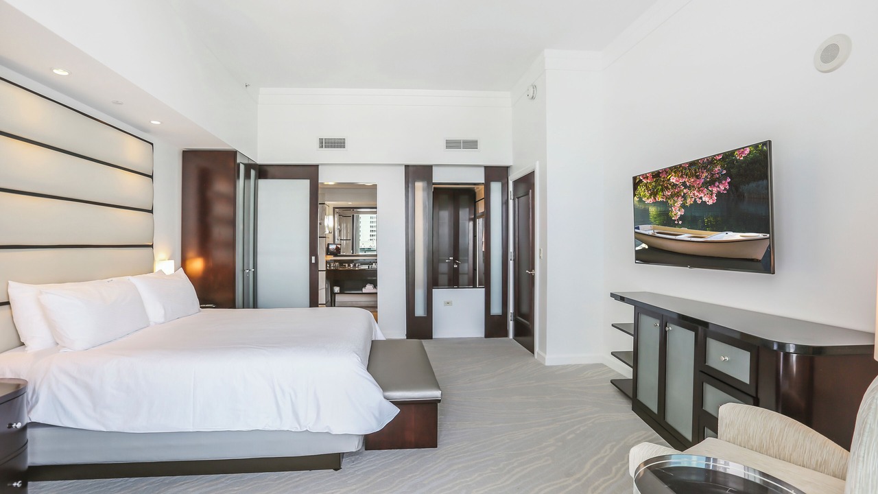 Photo of Bedroom in Mid Beach