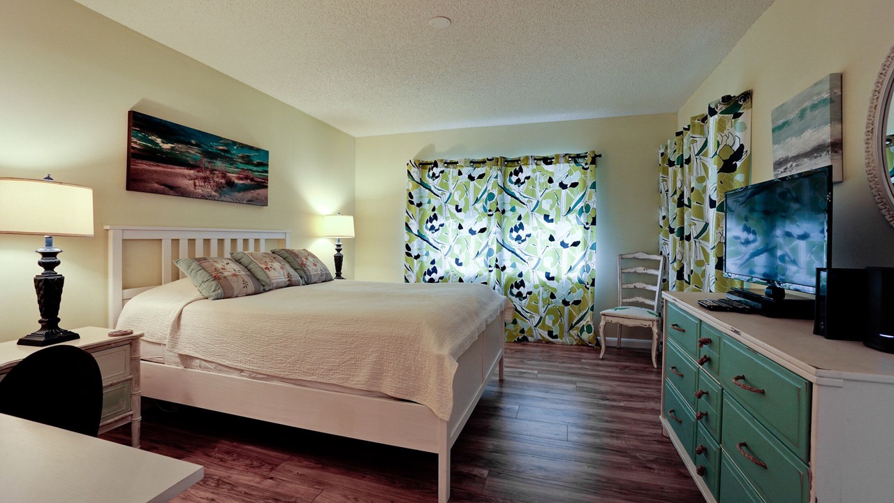 Photo of Bedroom in Trailer Estates