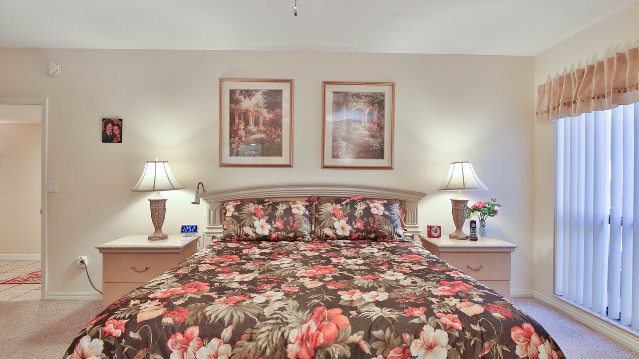 Photo of Bedroom in Holmes Beach