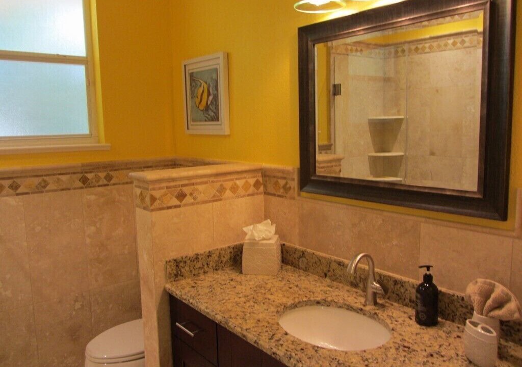 Photo of Bathroom in Pelican