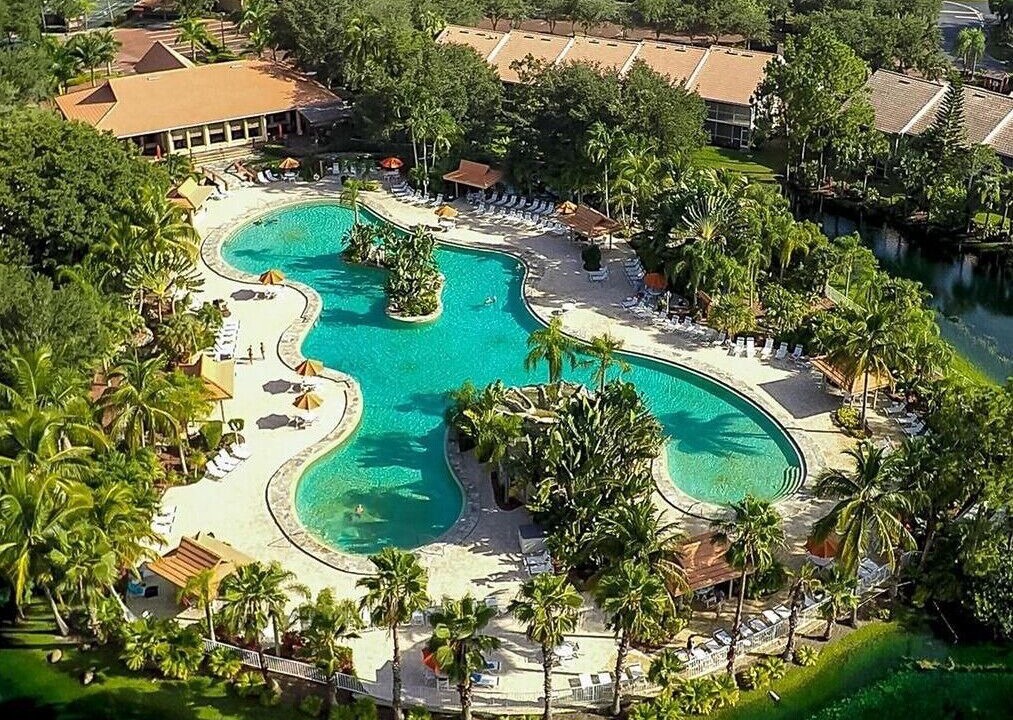 Photo of Outdoor in Naples