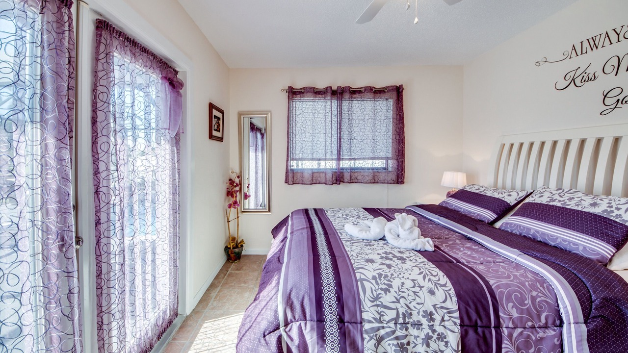Photo of Bedroom in Caloosahatchee