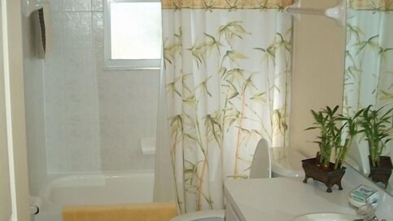 Photo of Bathroom in Cape Coral