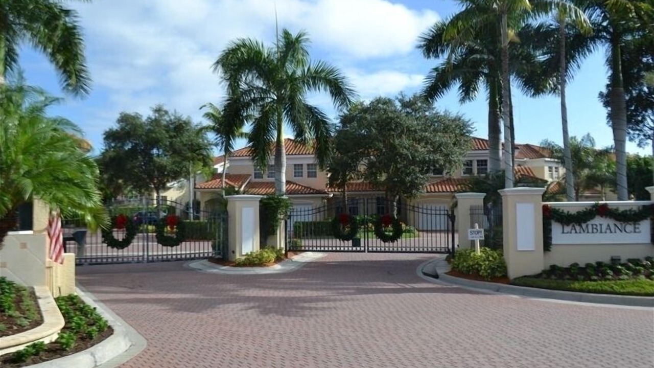Photo of Others in Pelican Bay