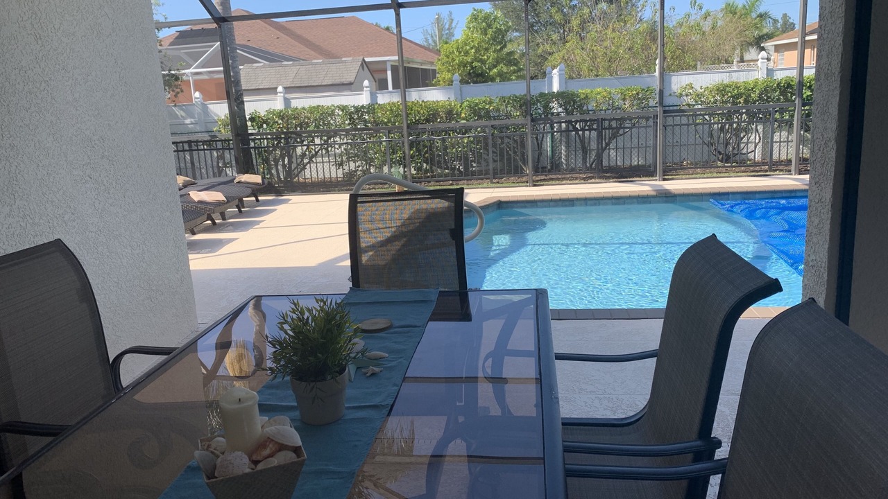 Photo of Outdoor in Pelican