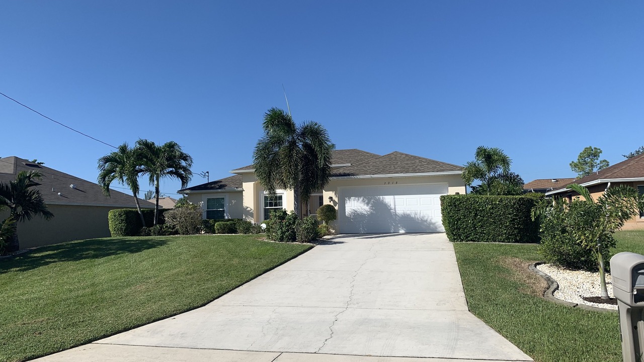 Photo of Outdoor in Pelican