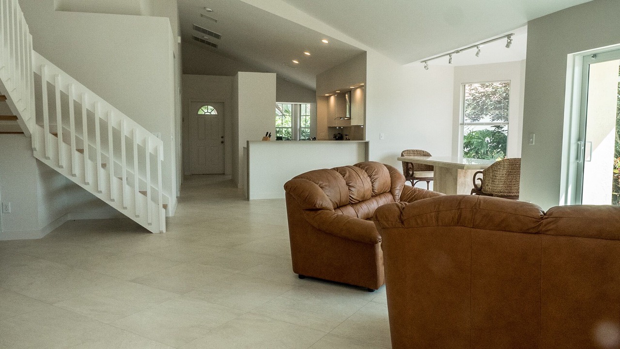 Photo of Livingroom in Central Naples