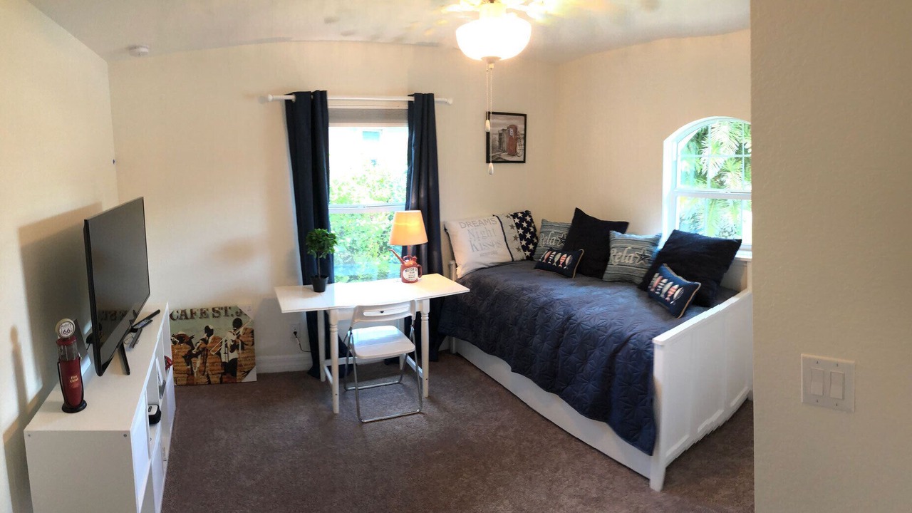 Photo of Bedroom in Rotonda Lakes